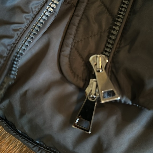 Moncler Ana Gilet all black puffer Vest size 2 - Picture 8 of 11